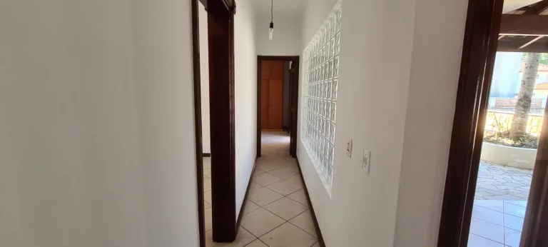 Imagem Excelente Casa em condomínio Fechado