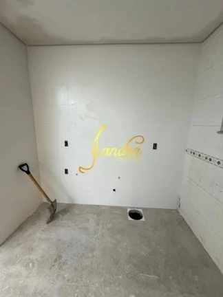 Imagem Sobrado em Zona Nobre de Capão, perto do Leve mais