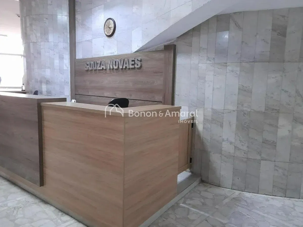 Imagem Apartamento à venda no Centro de Campinas, reformado, 2 quartos (1 suíte), 1 vaga, próximo ao Colégio Objetivo