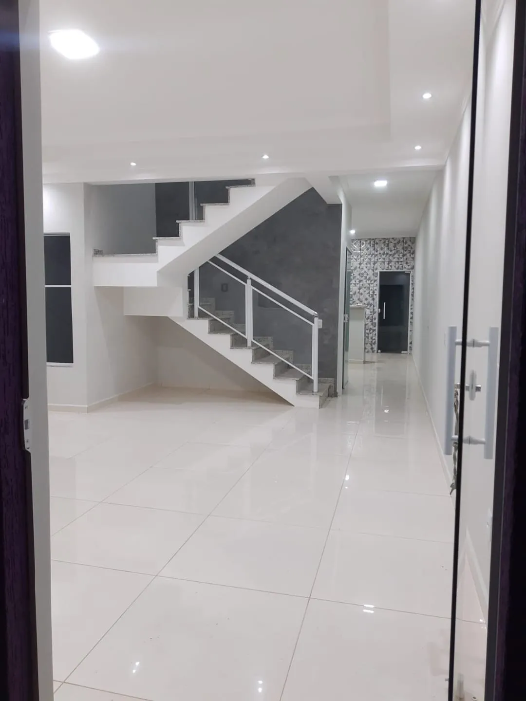 Foto do imóvel Casa à venda 2 Quartos, 1 Suite, 2 Vagas, 125M², Residencial e Comercial Portal dos Eucaliptos, Pindamonhangaba - SP