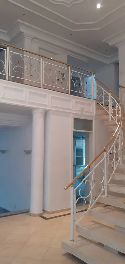 Imagem Casa Sobrado 843m² Localizada no Alphaville Residencial 2 - Barueri/SP!