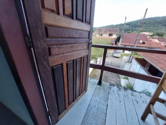 Imagem Casa na Estufa II com 02 dormitórios e chalé