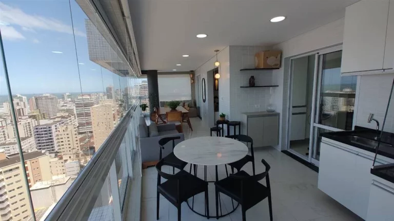 Imagem APARTAMENTO COM 148.04 m² - GUILHERMINA - PRAIA GRANDE SP