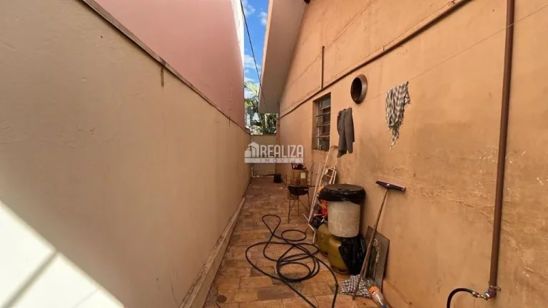 Imagem Casa à venda no bairro Jardim Alexandre Campos em Uberaba