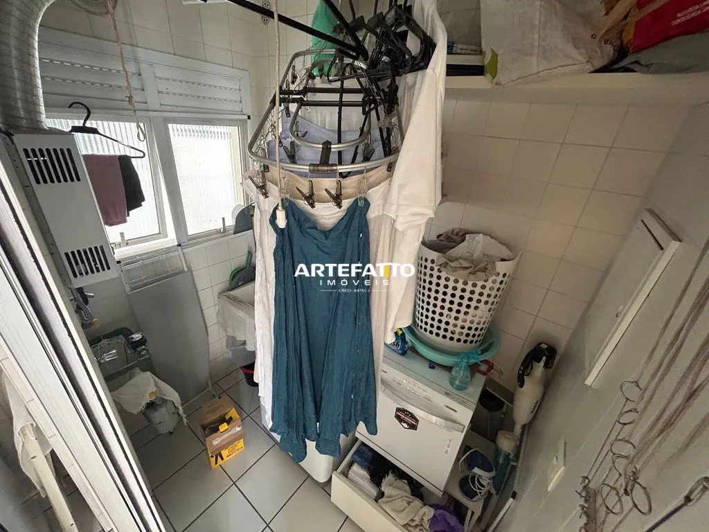 Imagem Apartamento com sala ampliada, depósito na garagem, duas suítes e lazer completo