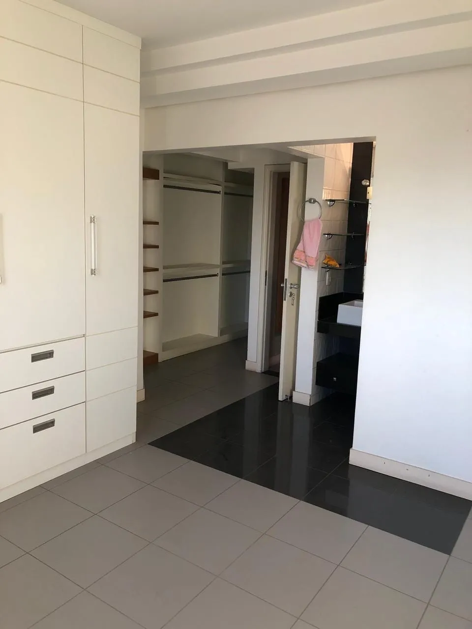 Imagem Apartamento à venda 2 Quartos, 1 Suite, 1 Vaga, 65M², Jardim das Nações, Taubaté - SP | Edifício Solar dos Colibris