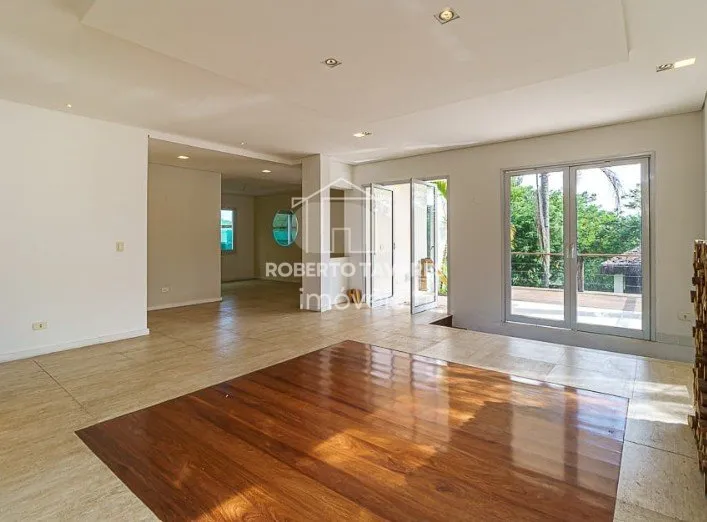 Imagem Casa de 4 quartos, 517m² no bairro Res. Tambore 10, em Santana de Parnaíba