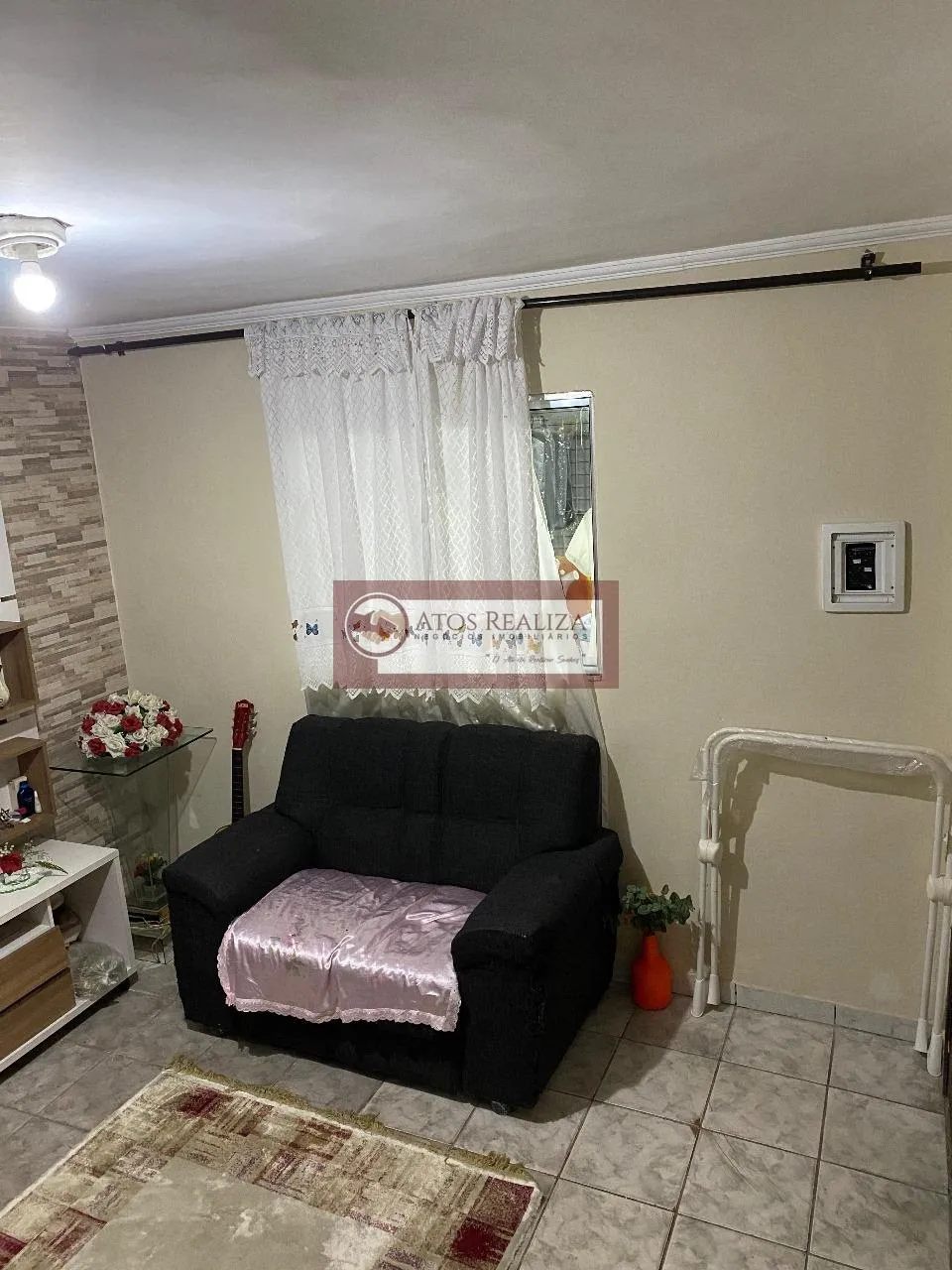 Imagem Vende Sobrado na Região do Sesc Interlagos, Sendo 3 Dormitorios, 2 Salas, 2 Banheiros, 1 Vaga de Garagem, Terraço com Churrasqueira, Imovel Bem Localizado, Proximo a Estação Grajau, Hospital Grajau, V