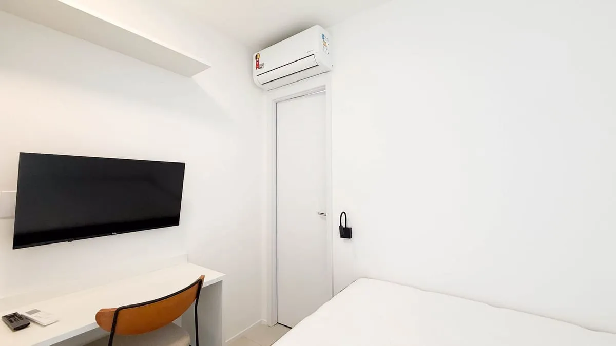 Imagem Apartamento com 1 Quarto para alugar, 17m² - Pinheiros