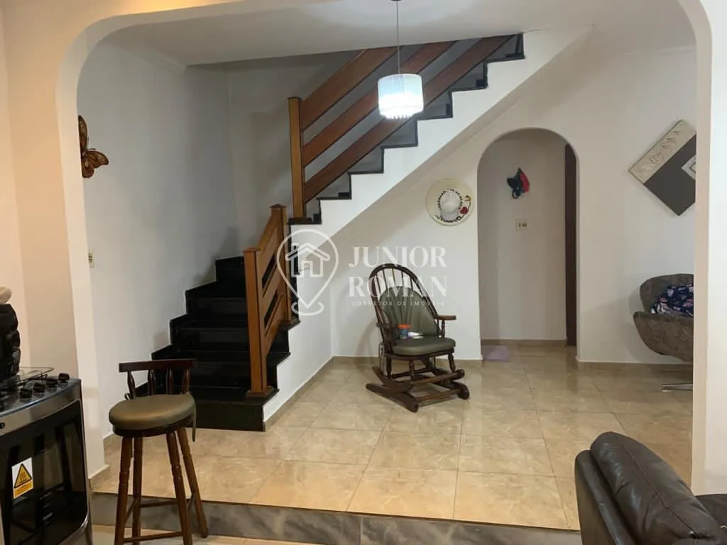 Imagem SOBRADO COM 4 DORMITÓRIOS À VENDA NA VILA EUCLIDES - SÃO BERNARDO DO CAMPO - 235M²
