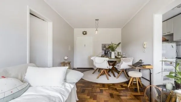 Imagem Vende-se apartamento com 1 quarto, 43m² e 1 vaga - Petrópolis