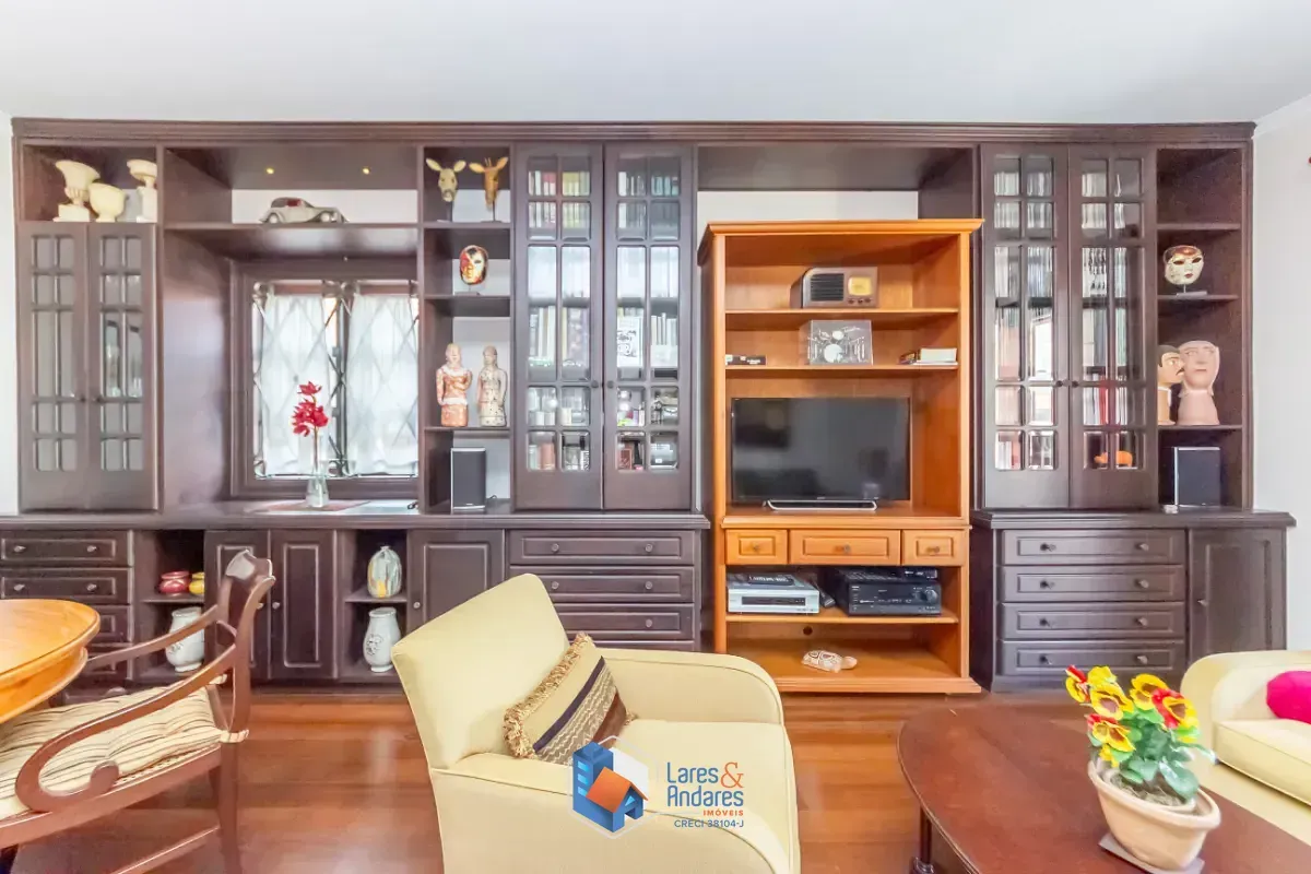 Imagem Casa para venda em Planalto Paulista com 3 quartos, 294m²