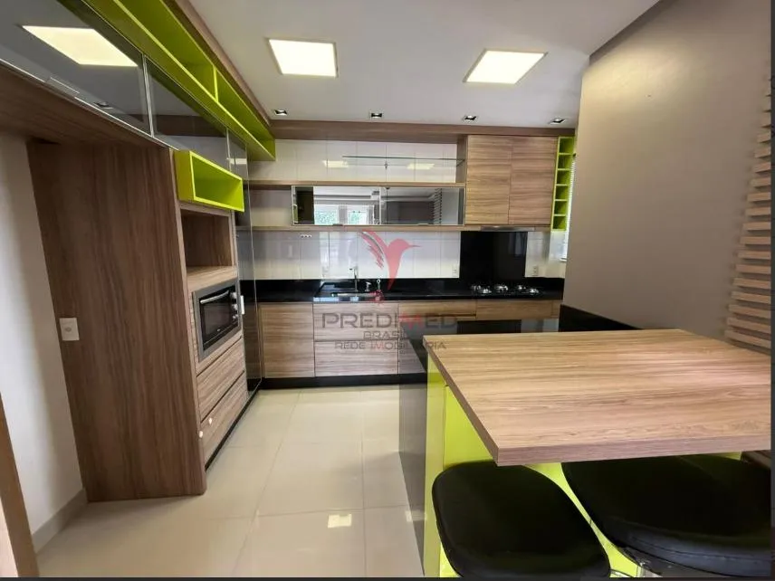 Imagem Apartamento de 3 Quartos, semi mobilado, 2 Vagas de Garagem,centro de Jaraguá