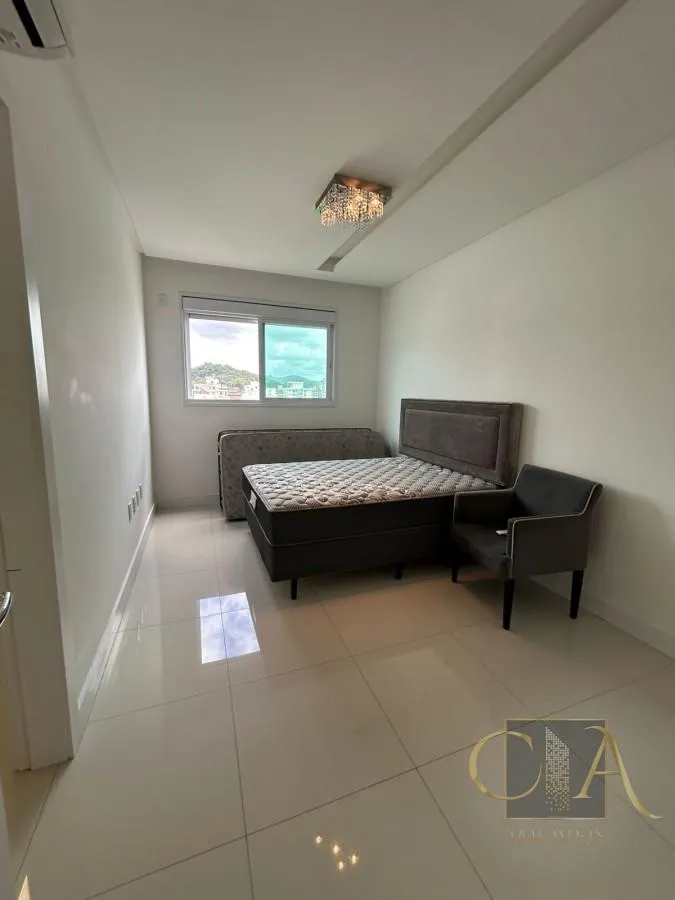 Imagem Apartamento para Venda em Itapema, Meia Praia, 4 dormitórios, 4 suítes, 5 banheiros, 3 vagas