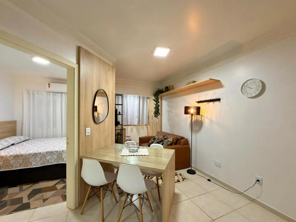 Imagem Apartamento 1 Dormitório - Bairro Zona Nova