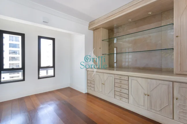 Imagem Cobertura Duplex à Venda em Indianópolis - São Paulo/SP.