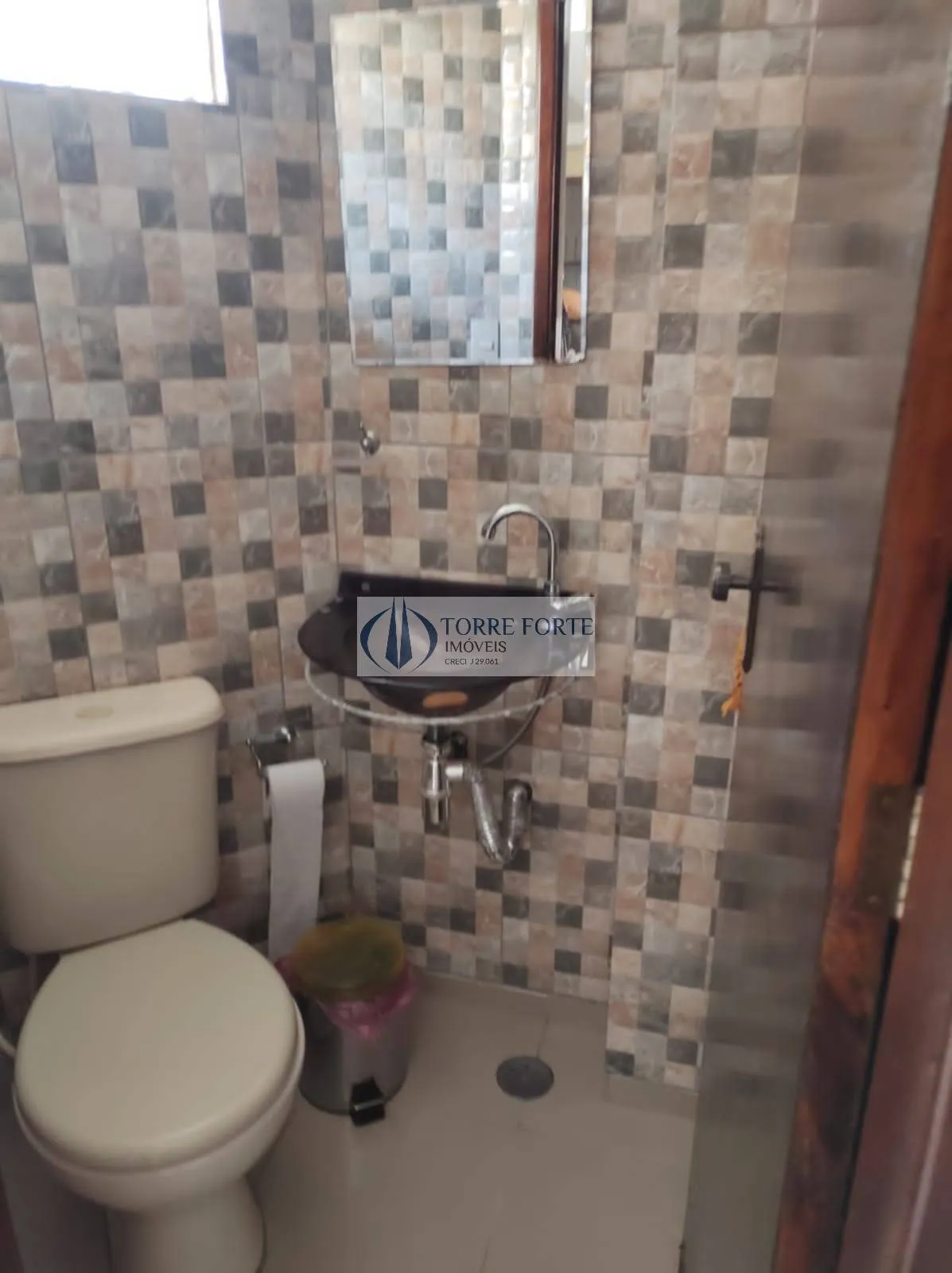 Imagem Sobrado em condominio com 3 dormitórios, 1 suite, 3 vagas na Vila Bertioga