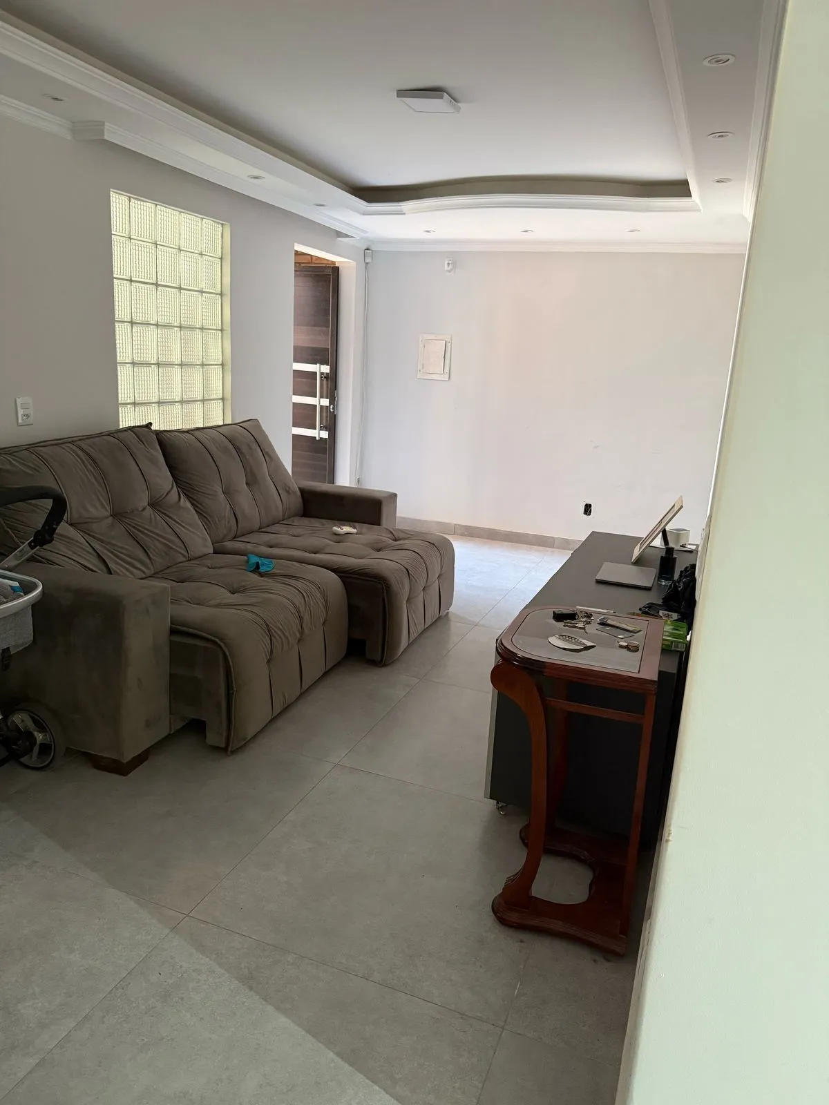 Imagem Casa com 03 quartos e 02 vagas de garagem