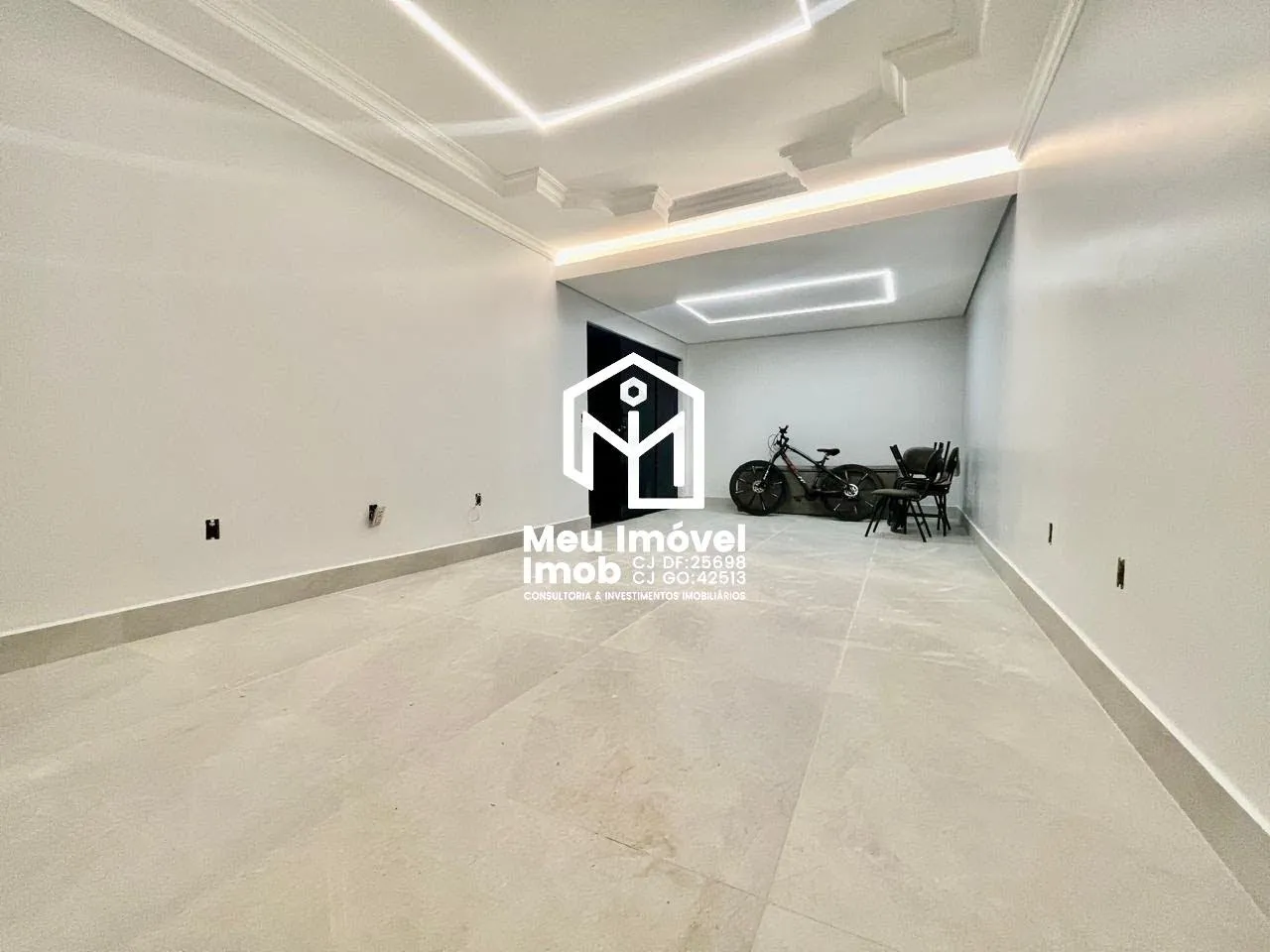 Imagem Casa 3 Quartos 1 Suíte 4 Vagas 740m² Vicente Pires Piscina