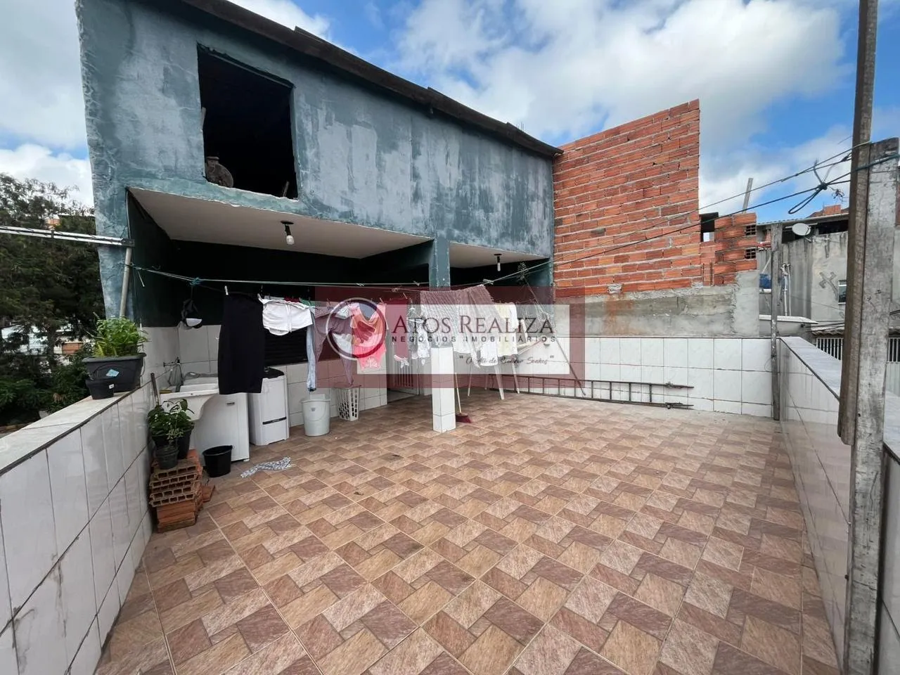 Imagem Casa à Venda no Jardim Edda, SP: 3 Dorms, 1 Banheiro - R$230 Mil, são 3 casinhas no quintal, Ideal para investimento.