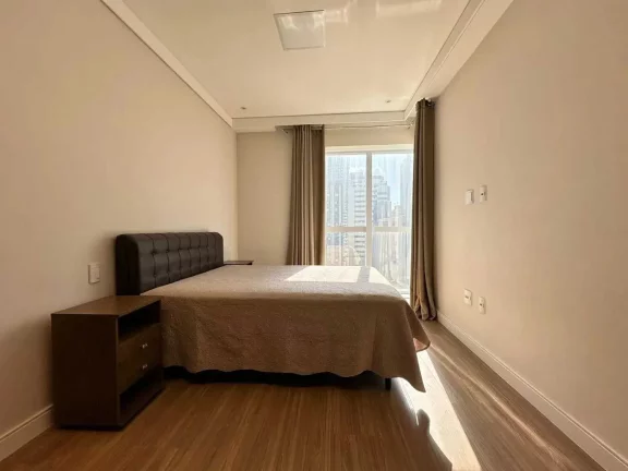 Imagem Apartamento mobiliado com 3 dormitórios sendo 3 suítes e 2 vagas de garagem em Balneário Camboriú/SC