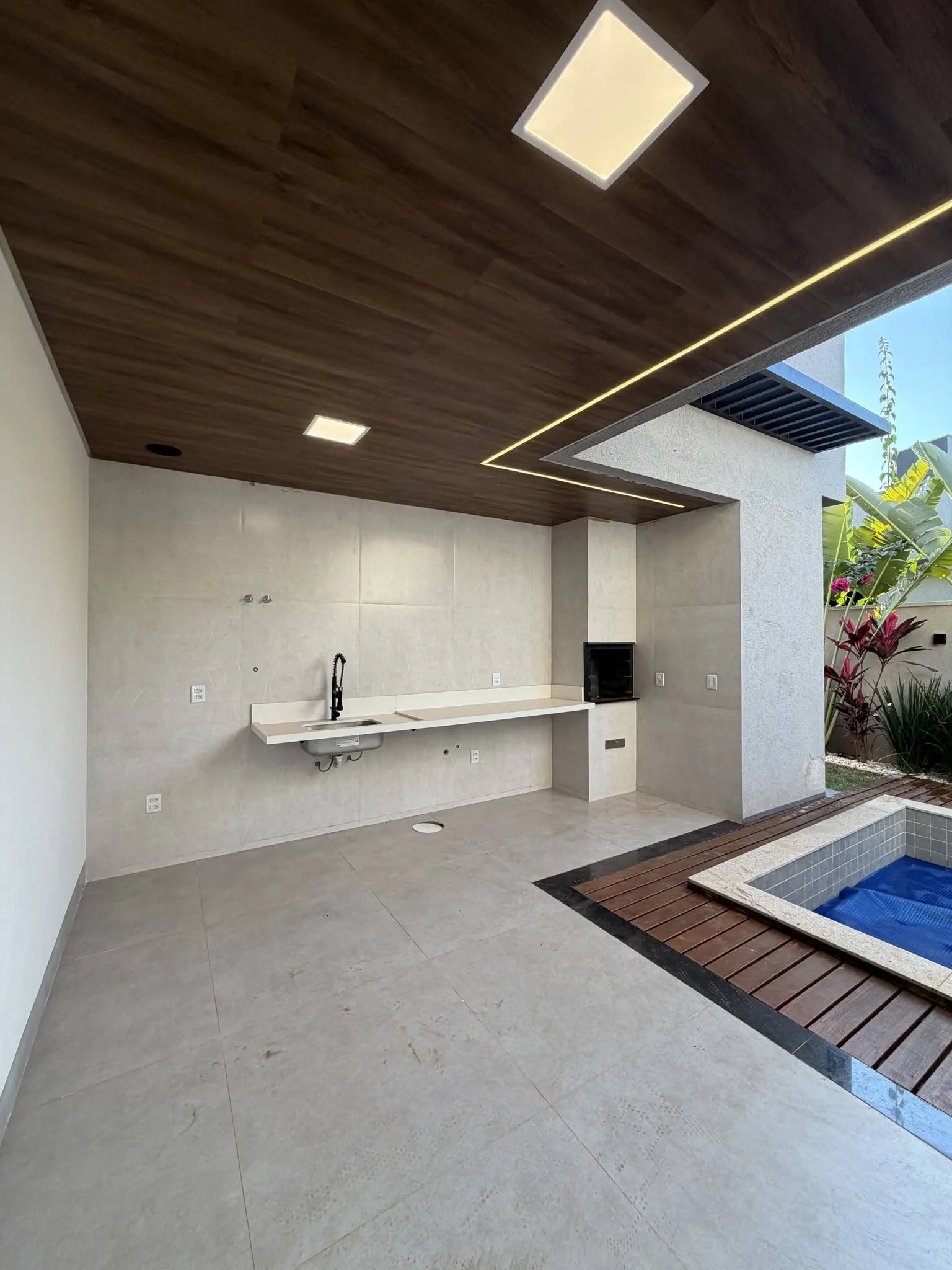 Imagem Casa Terrea 4 Suites No Terras Alpha 2