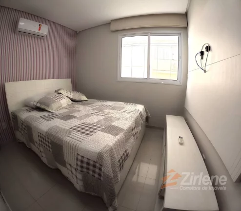 Imagem Belíssimo Apartamento de 3 Quartos na Praia do Morro