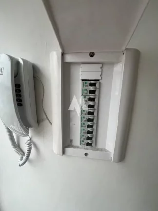 Imagem Apartamento e Apartamentos à venda com 2 dormitórios + Ponto Comercial na Vila Mathias em Santos/SP