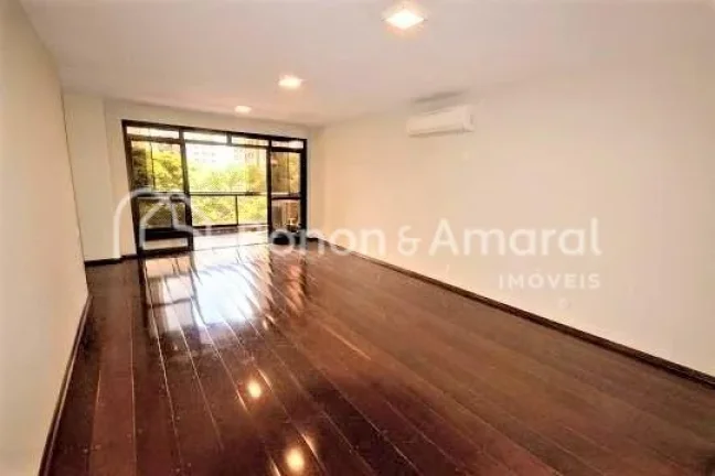 Imagem Ótimo Apartamento à Venda no Cambuí em Campinas. Com 4 Quartos, 2 suítes, 5 banheiros,8m², e 2 ...