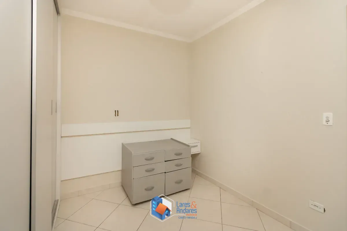 Imagem Casa para venda em Jardim Maristela com 3 quartos, sendo 1 suíte, 172m²
