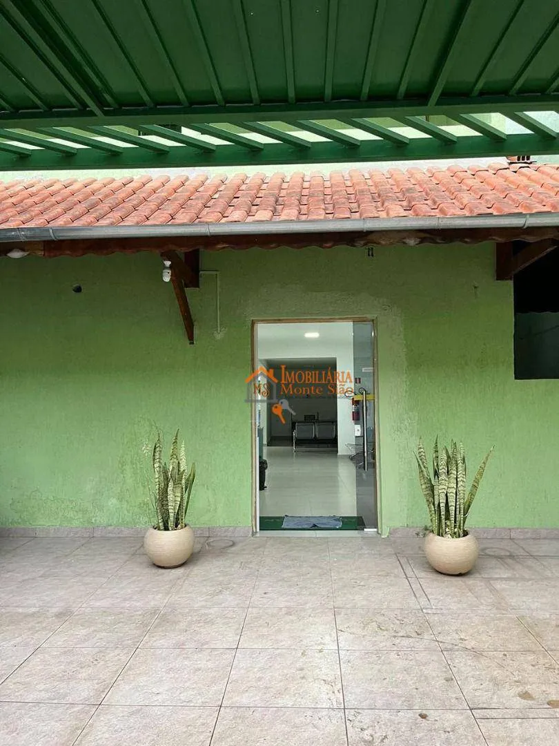 Imagem Casa com 3 dormitórios, 250 m² - venda por R$ 1.300.000,00 ou aluguel por R$ 12.250,00/mês - Jardim Presidente Dutra - Guarulhos/SP