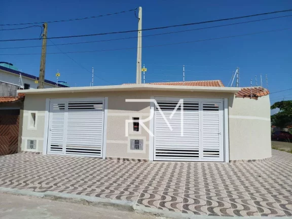 Foto do imóvel Casa com 2 dormitórios à venda, 65 m por R$ 430.000,00 - Balneário Itaguaí - Mongaguá/SP