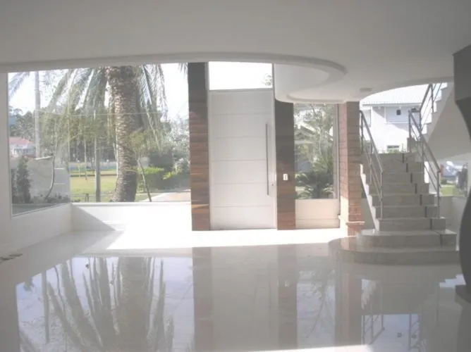 Imagem Casa para Venda - 462m², 6 dormitórios, sendo 6 suites, 3 vagas - Atlântida