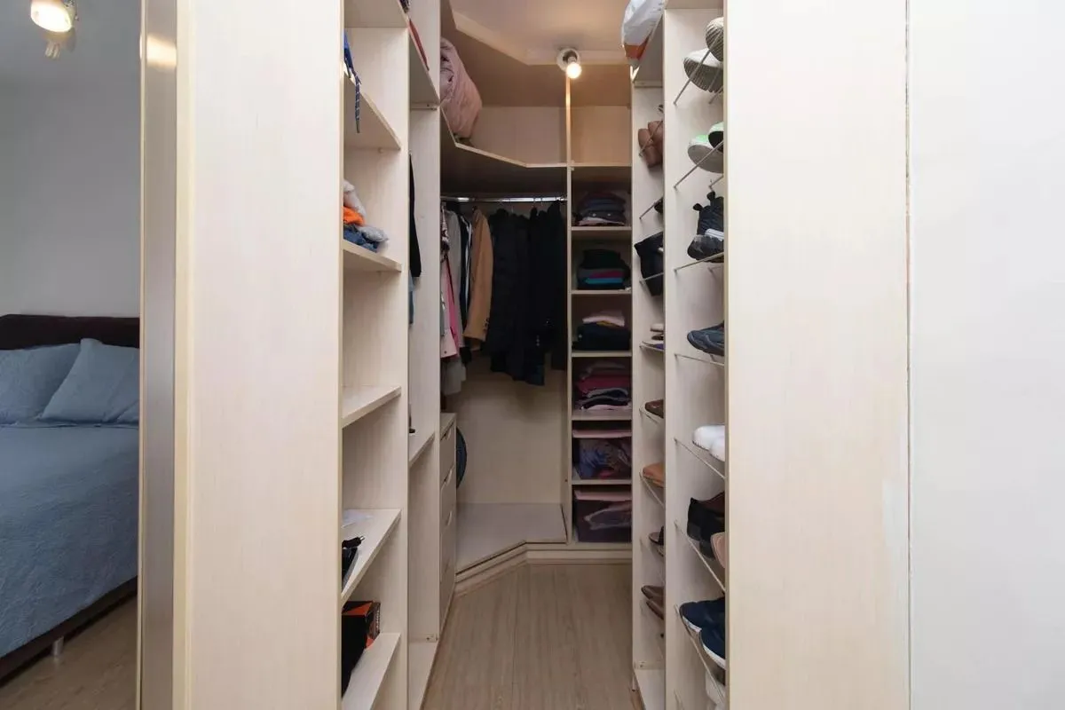 Imagem Apartamento com 03 dormitorios e vaga de garagem na Cavalhada -Porto Alegre/RS