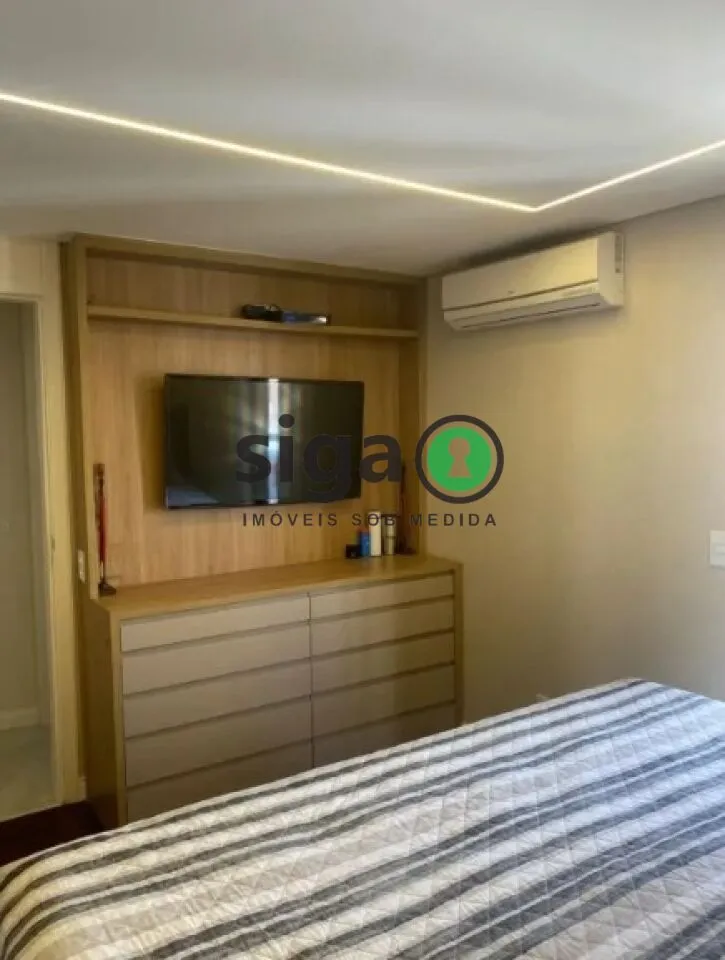 Imagem Apartamento reformado no Parque da Mooca com 156 m², 2 suítes e 3 vagas fixas