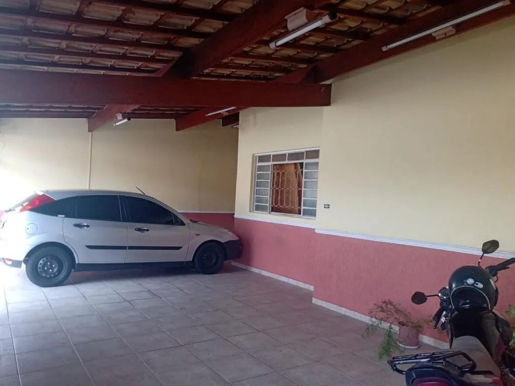 Imagem Casa à venda 2 Quartos, 1 Suite, 2 Vagas, 300M², Terra Nova, Taubaté - SP