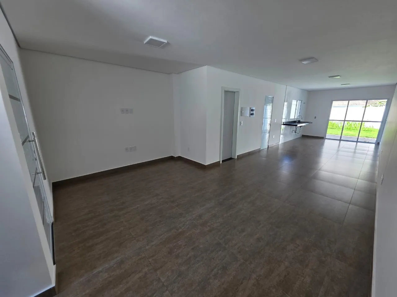 Imagem Imperdível oportunidade! Casa à venda em Sorocaba-SP, Jardim São Carlos. 3 quartos, 3 suítes, 2 salas, 3 banheiros, 3 vagas. 123m². Aproveite!