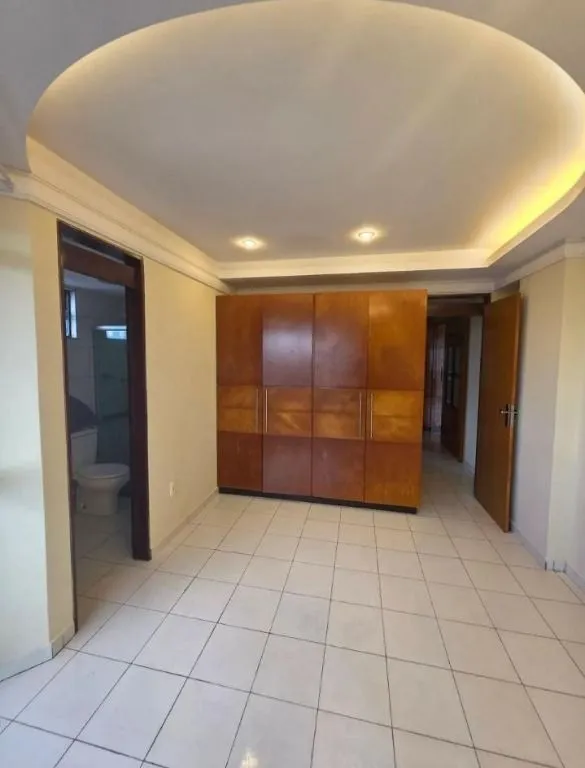 Imagem Apartamento de 130m² no Bessa, com 4 quartos, 2 suítes, 2 vagas, piscina e a apenas 3 quadras do mar no Caribessa.