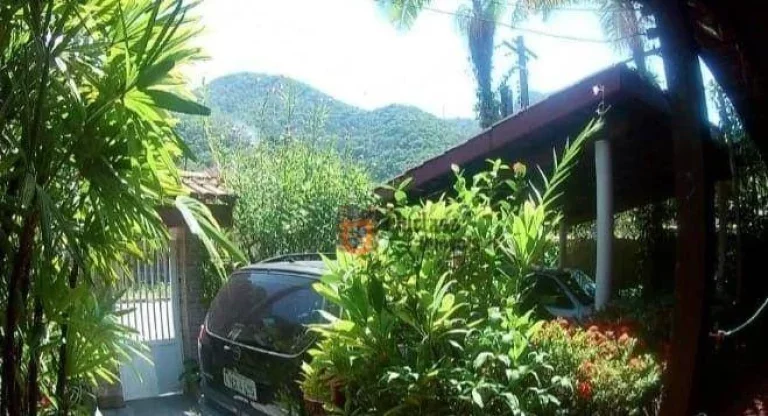 Imagem Casa com 4 dormitórios à venda, 260 m² por R$ 890.000,00 - Marafunda - Ubatuba/SP