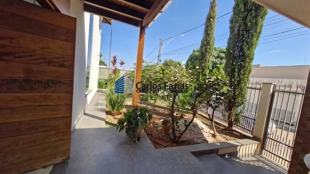 Imagem Casa em Condomínio para Venda em Brasília, Setor Habitacional Jardim Botânico, 4 dormitórios, 4 suítes, 6 banheiros, 2 vagas