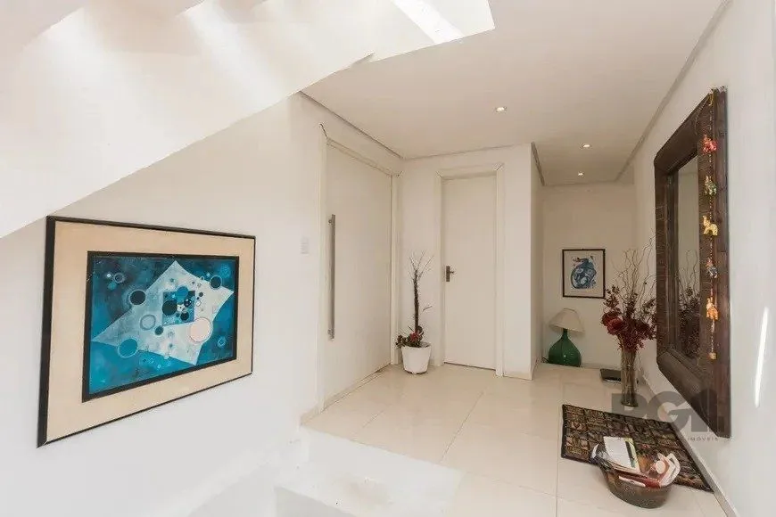Imagem Casa 287m² - 3 suítes, 4 vagas no bairro Ipanema