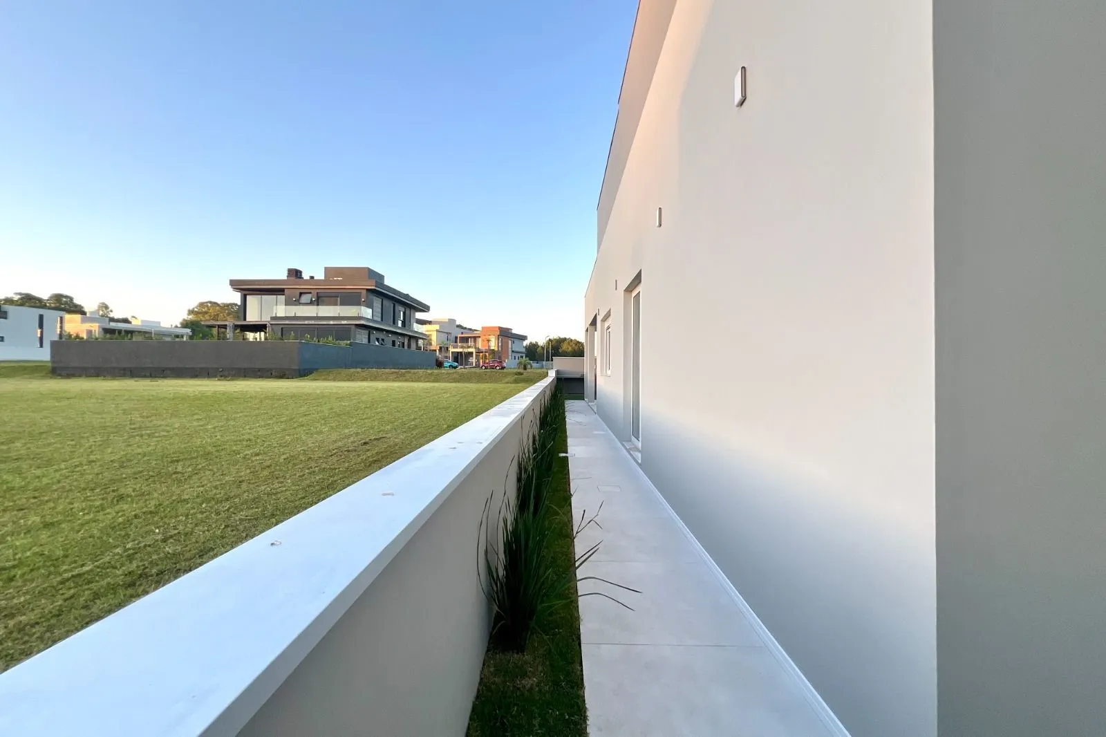 Imagem Casa no Condomínio Reservas do Lago em Nova Santa Rita