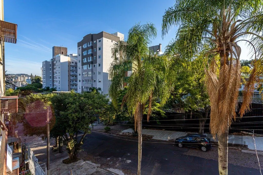 Imagem Apartamento no Jardim Botânico de 3 dormitórios dependência e 2 vagas