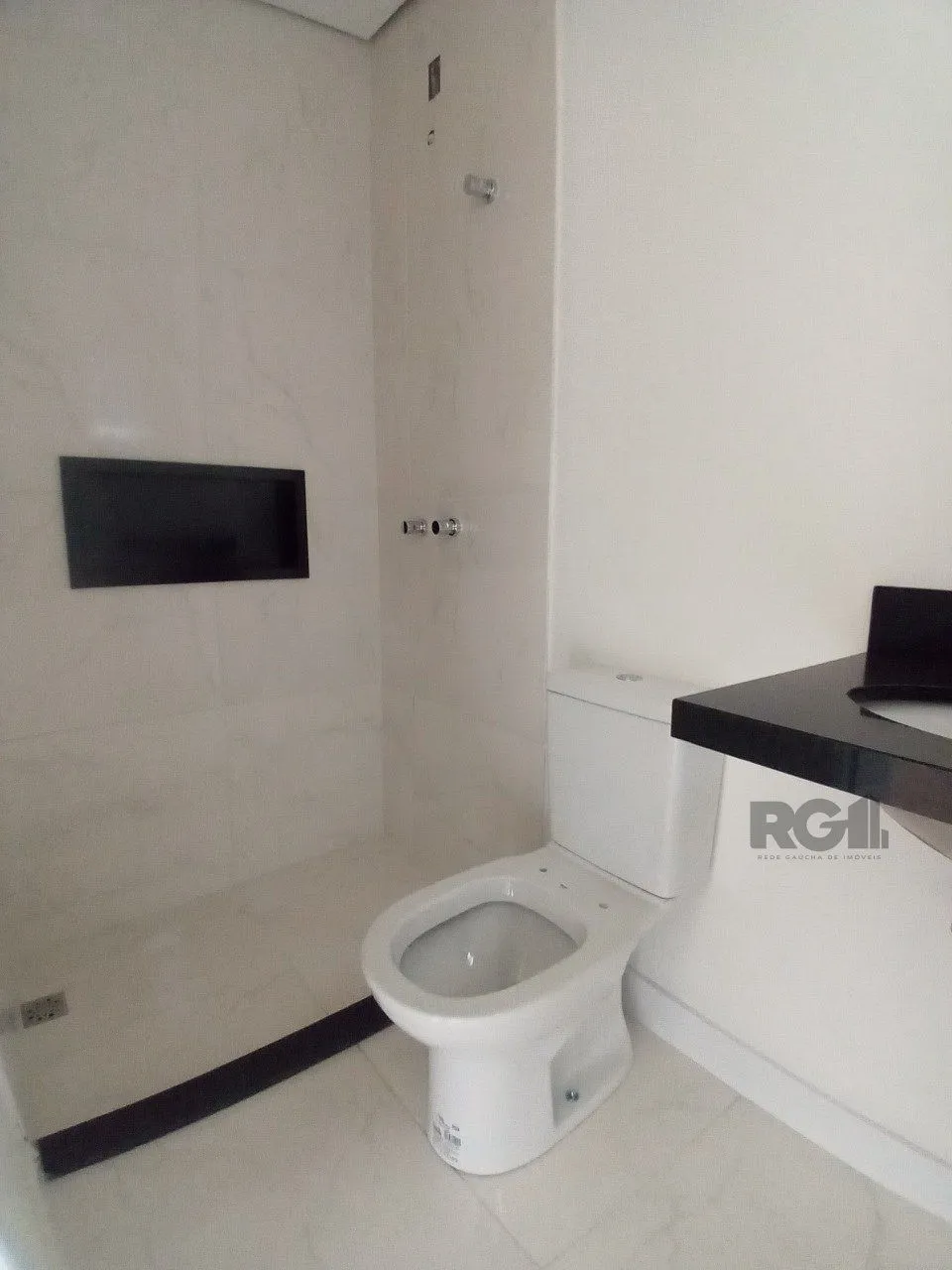 Imagem Casa 3 dormitórios, 2 suítes, 2 vagas, no bairro Hípica, Porto Alegre/RS