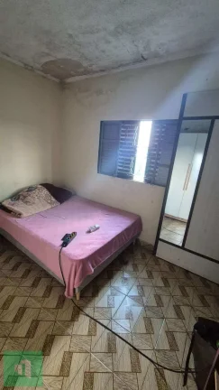 Imagem Casa à venda em Mauá, Parque Bandeirantes, com 3 quartos