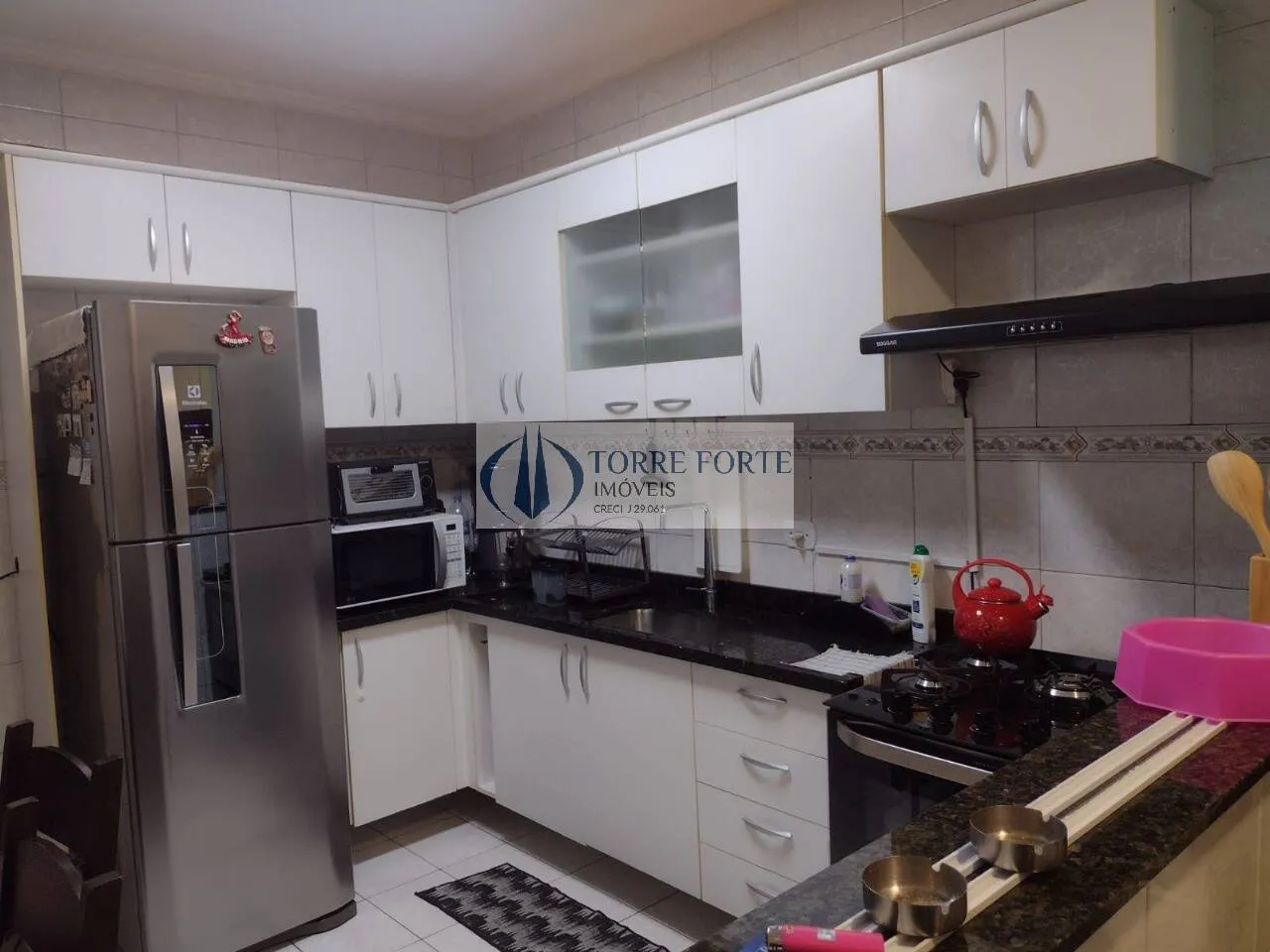 Imagem Lindo apartamento sem condomínio 3 dormitórios, 1 suíte, 2 vagas