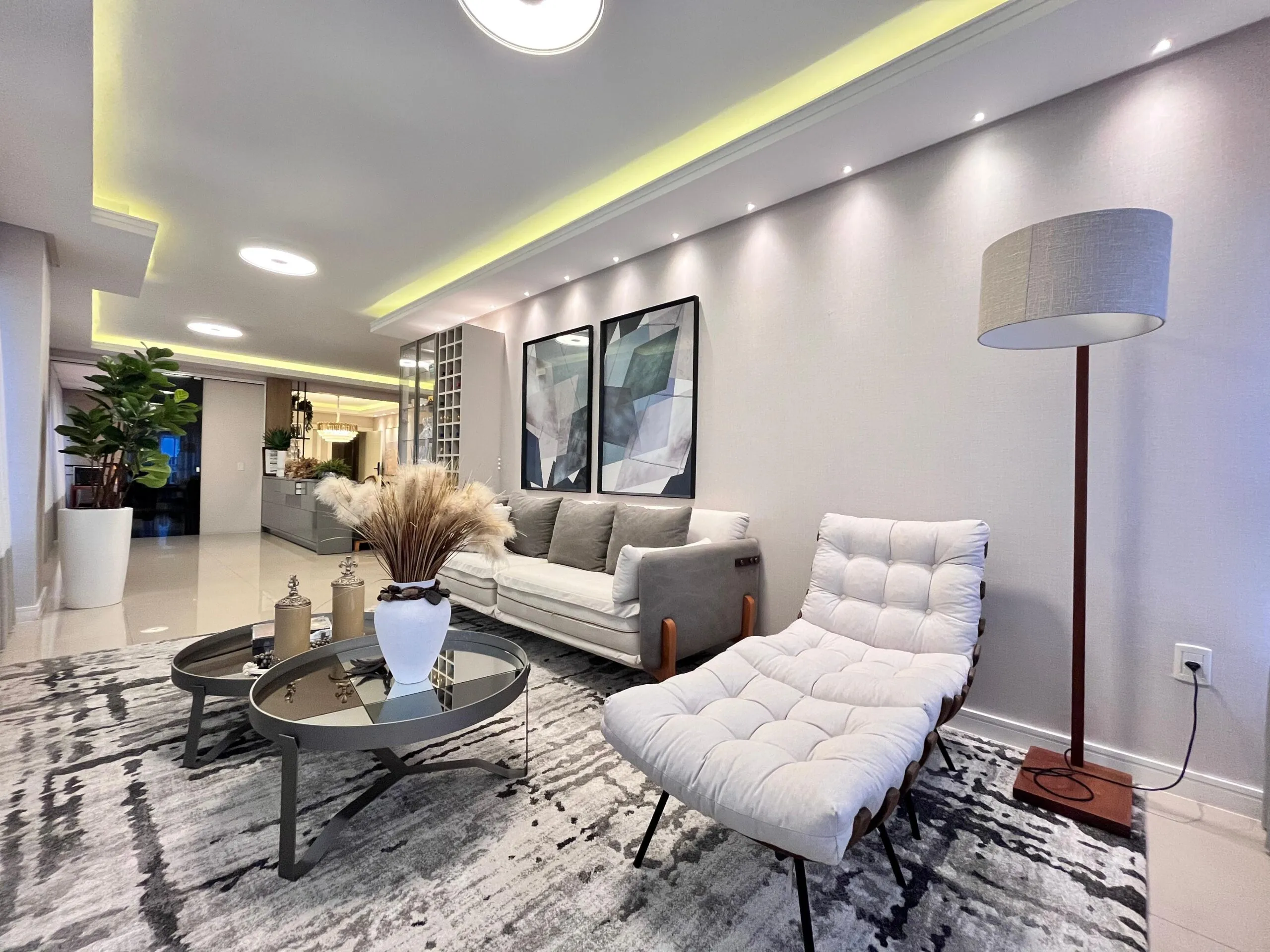 Imagem Apartamento à venda com 319.74m2 por R$ 4.590.000,00