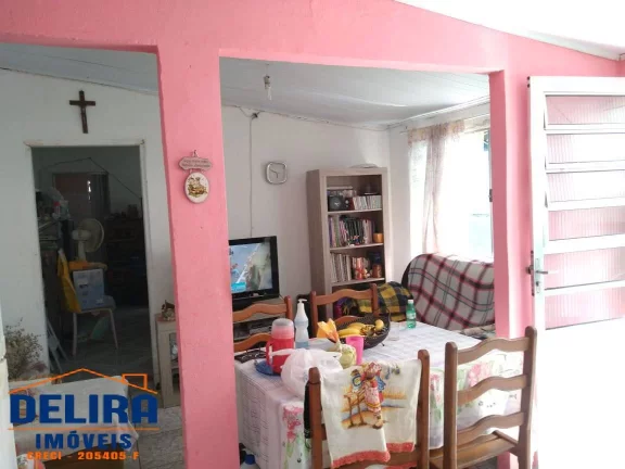 Imagem Casa à venda em Terra Preta com 2 dormitórios, escriturada!