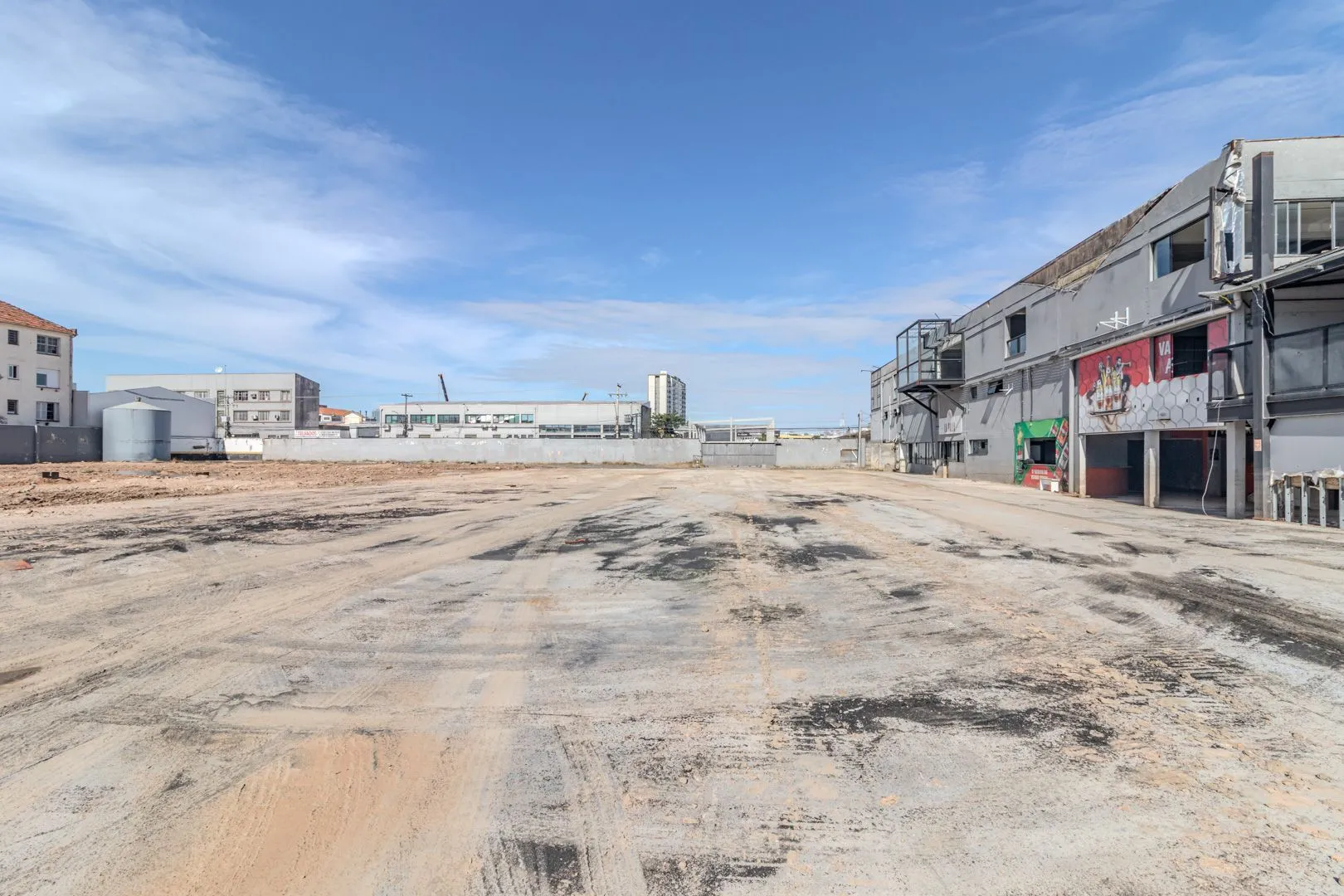Imagem EXCELENTE TERRENO COM 10.000 M²