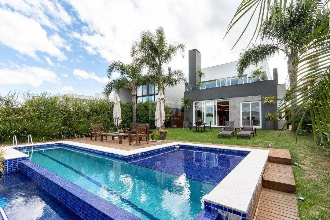 Imagem Casa Condominio Terra Ville para Venda - 339.3m², 4 suites, 6 vagas - e fundo lago.